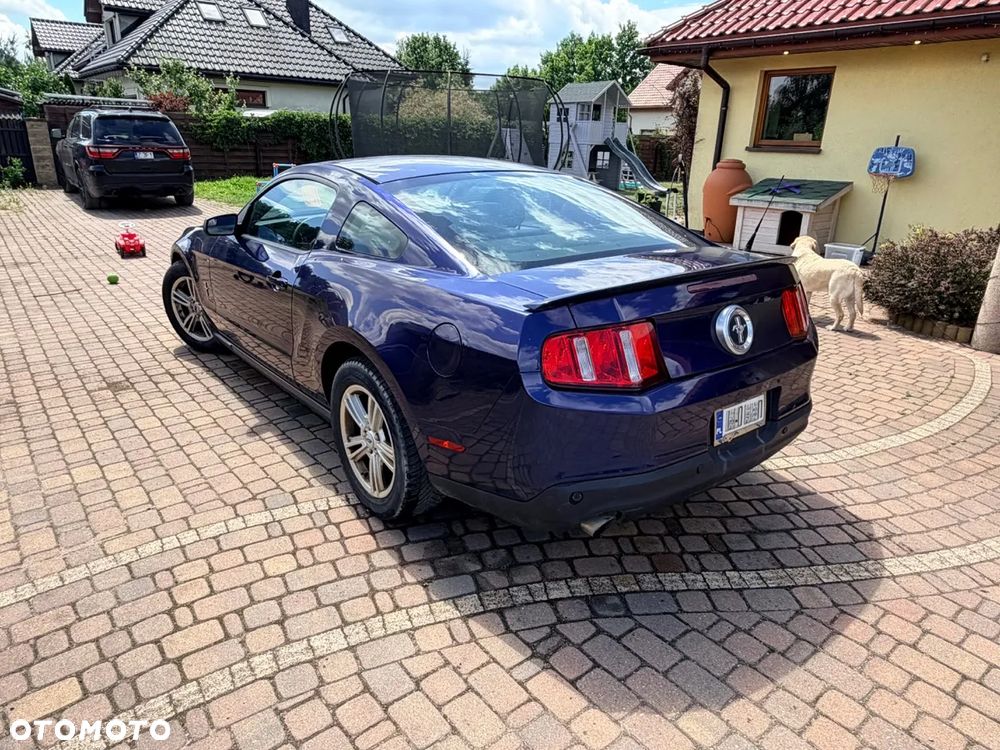 Ford Mustang 3.7 V6 - 1