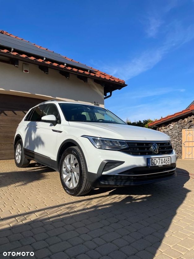 Volkswagen Tiguan 2.0 TSI 4Mot Life DSG - 2