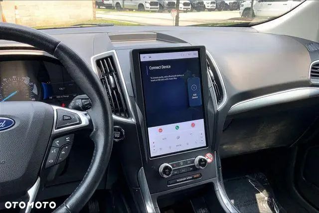Ford Edge - 9