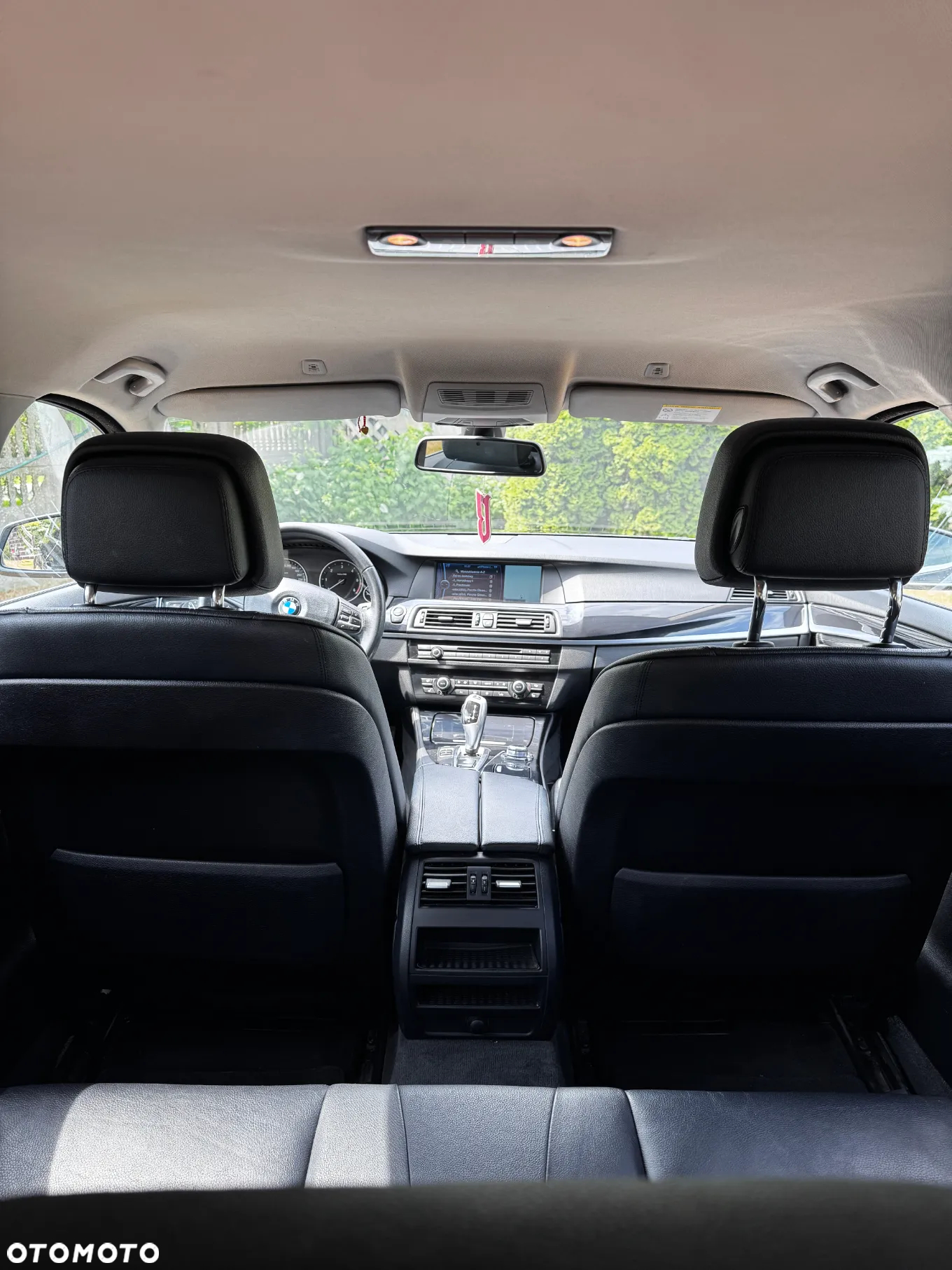 BMW Seria 5 520d Touring - 9
