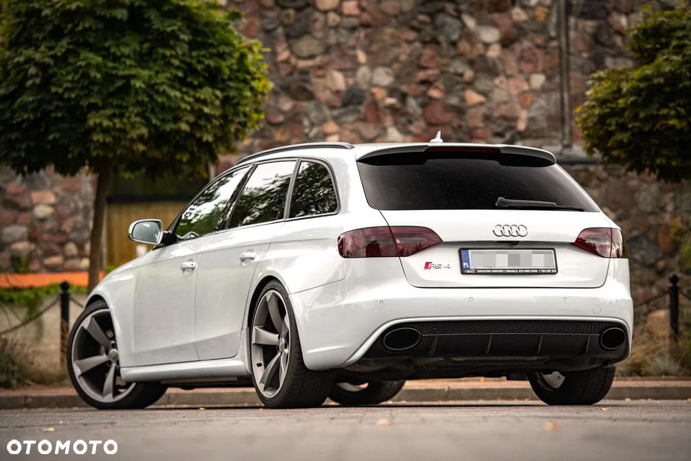 Audi RS4 Avant Avant S tronic - 7