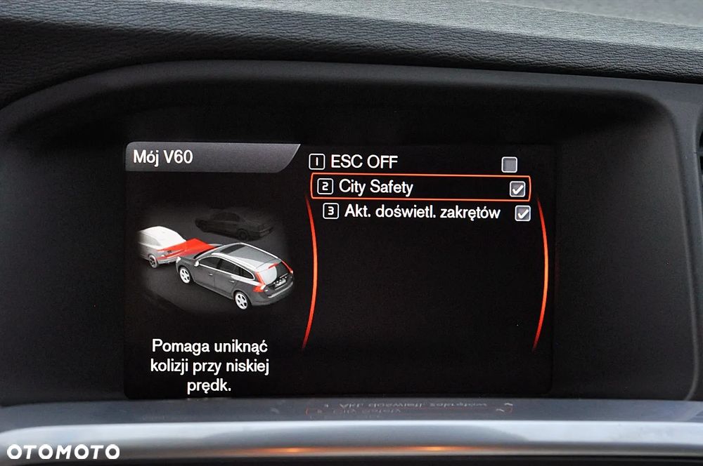 Volvo V60 D4 Geartronic Summum - 30