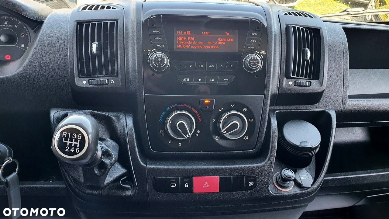 Peugeot Boxer - 29