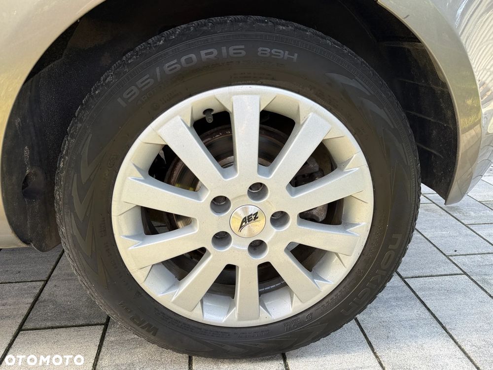 Opel Meriva 1.4 T Cosmo - 26