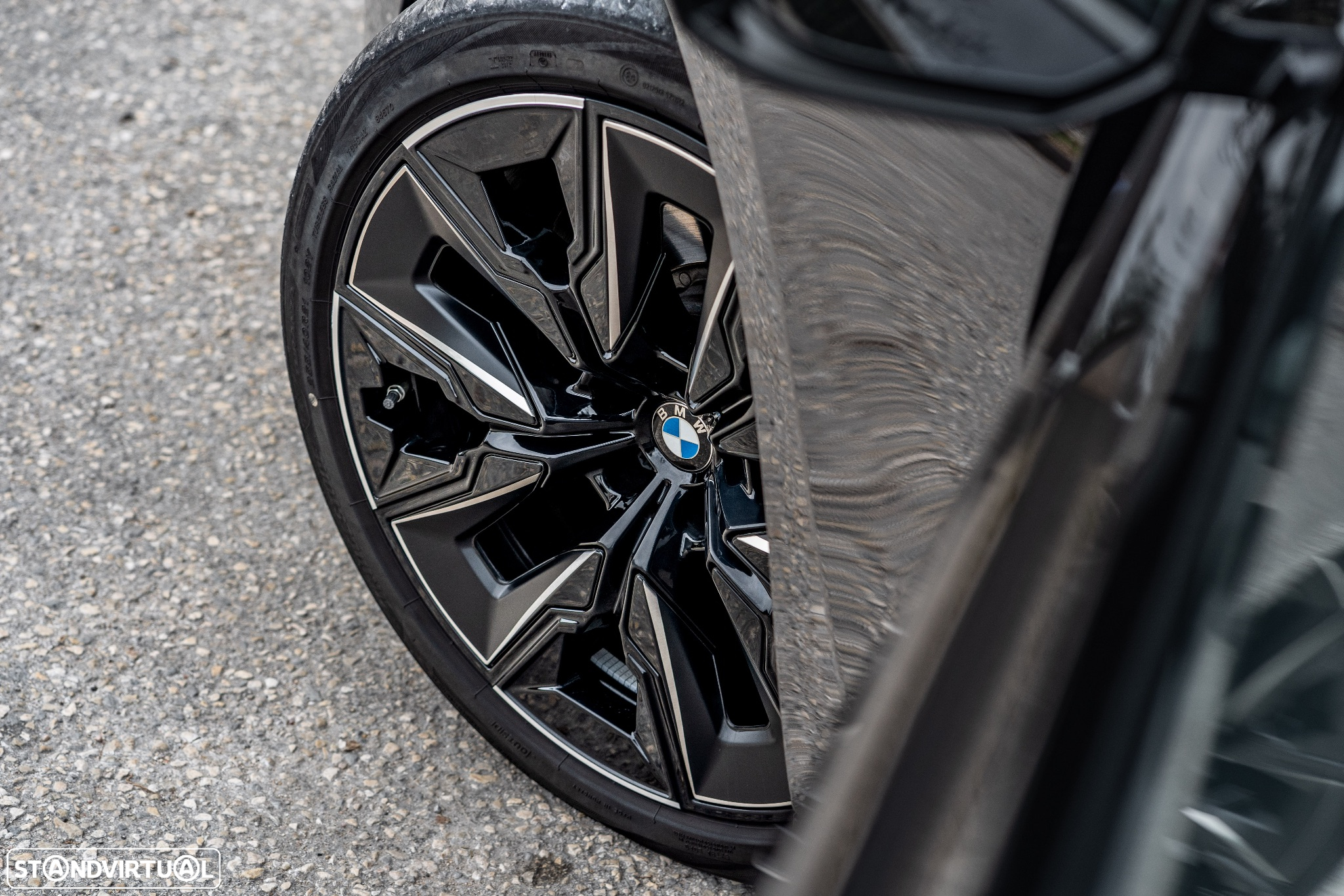 BMW i7 eDrive50 Pack Desportivo M Pro - 14