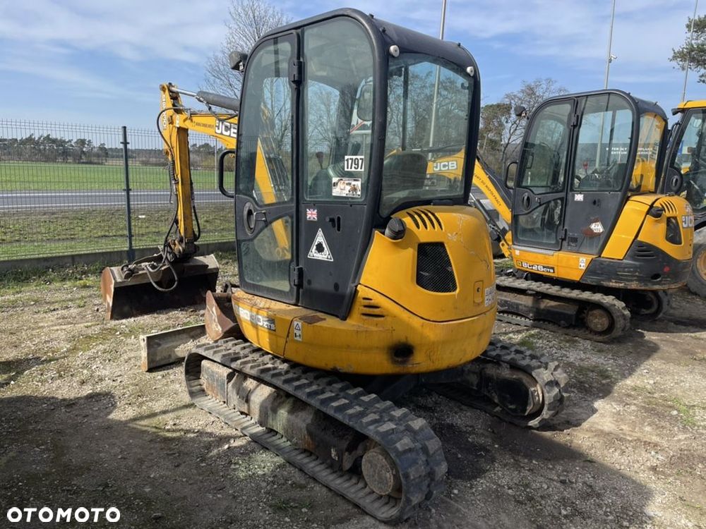 JCB 8030 - 3