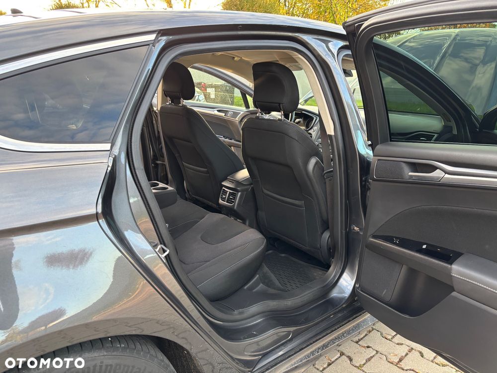 Ford Mondeo - 7