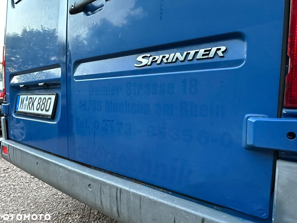Mercedes-Benz Sprinter - 22