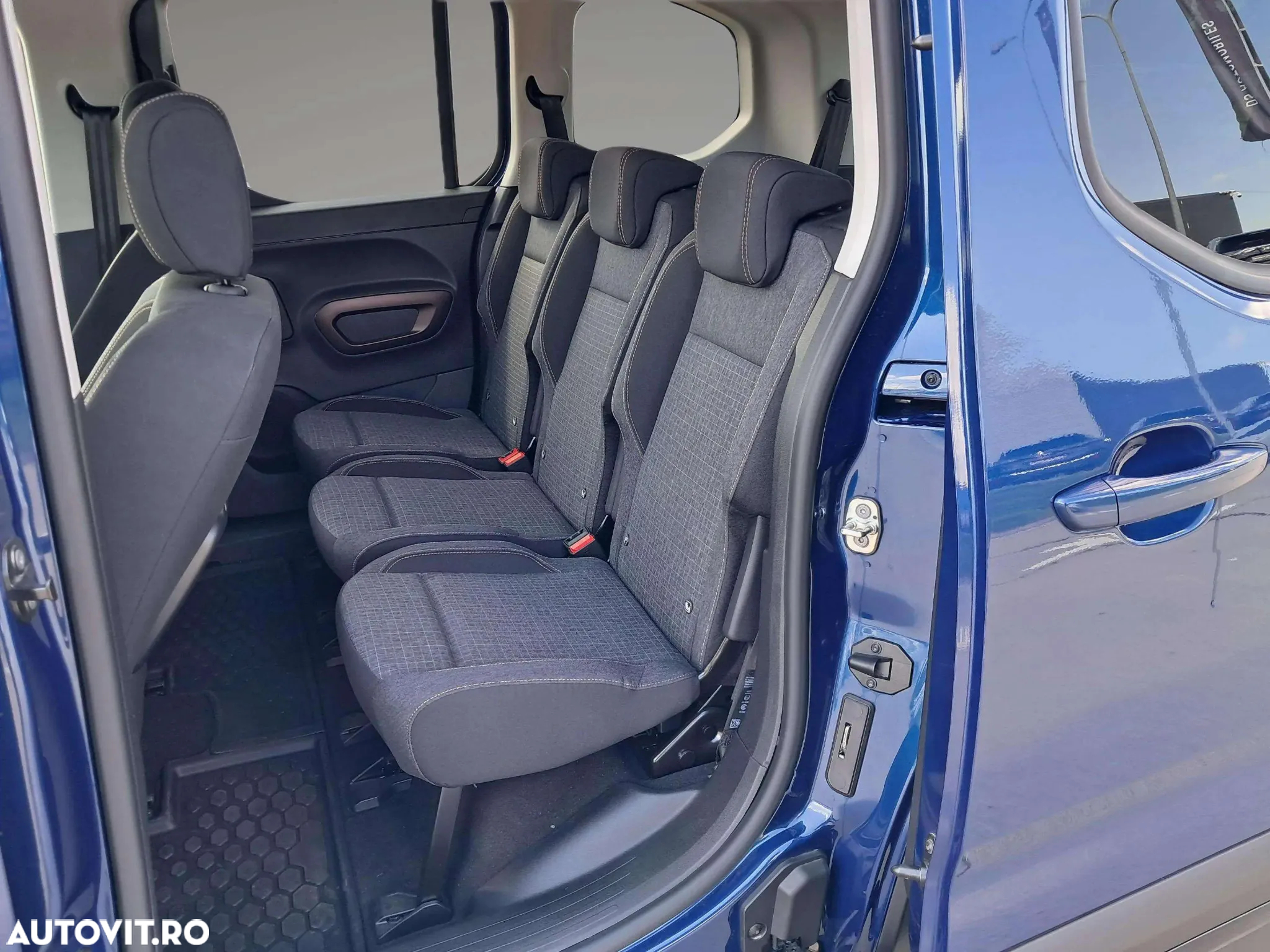 Peugeot Rifter e-Rifter 100kW Baterie 50kWH GT - 14