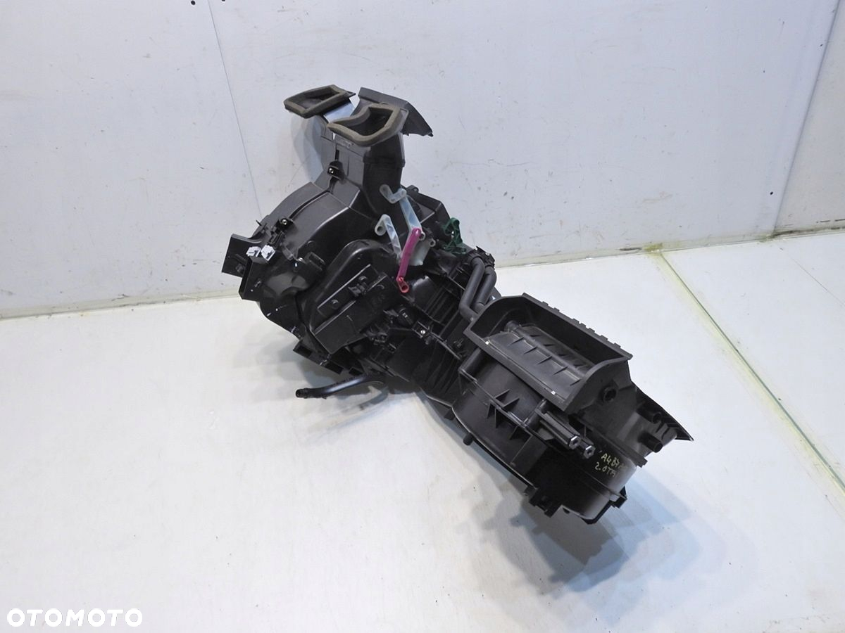 NAGRZEWNICA AUDI A4 B7 2.0 TFSI 8E1819151 - 6