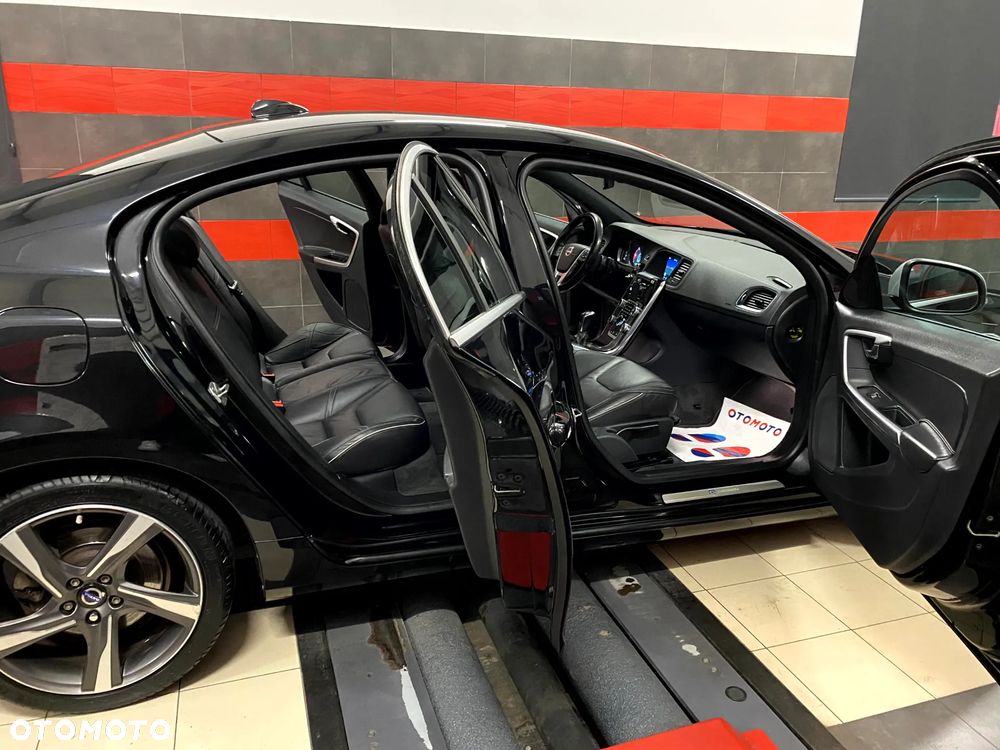 Volvo S60 D4 Summum - 24
