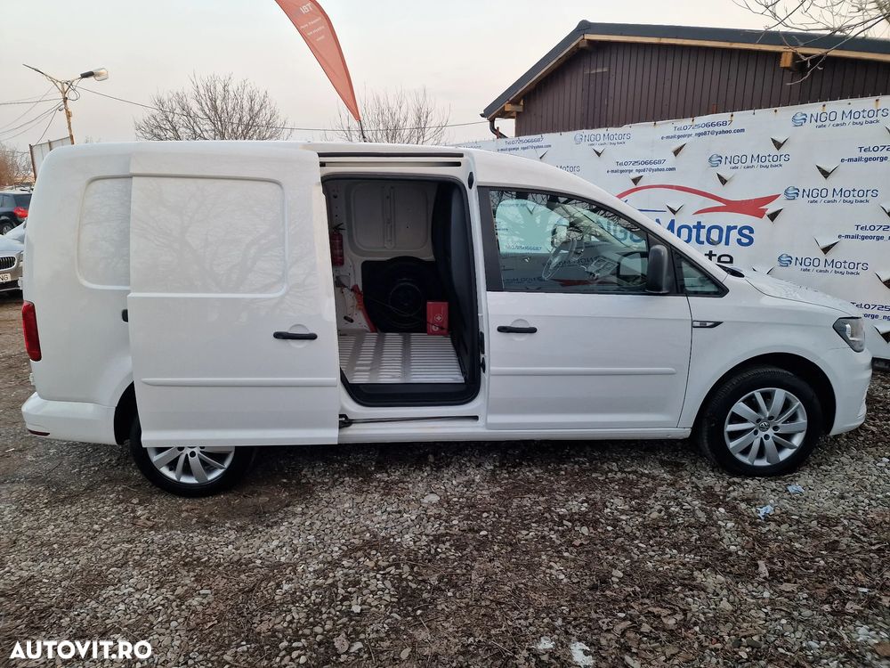 Volkswagen Caddy Maxi - 8