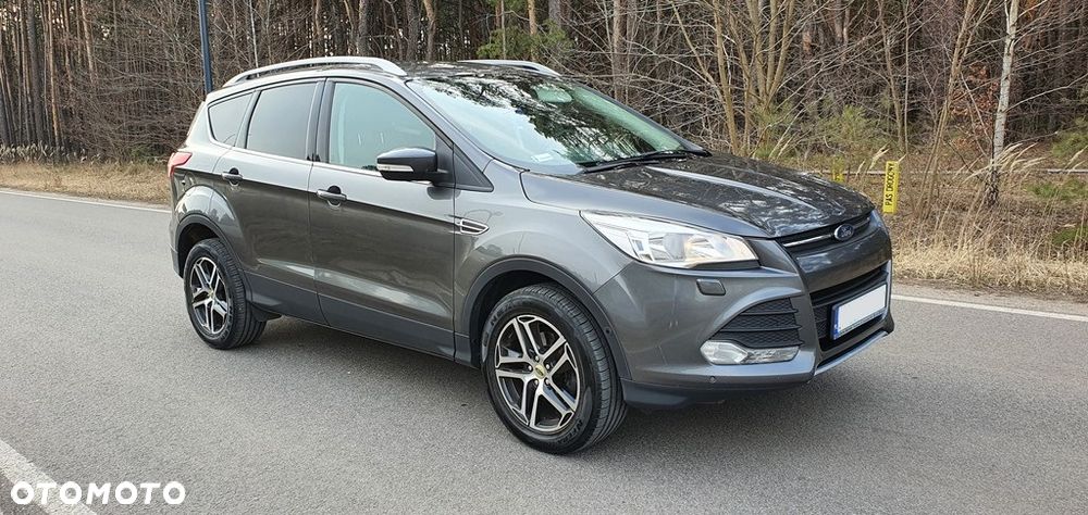 Ford Kuga 1.5 EcoBoost FWD Titanium ASS MMT6 - 4