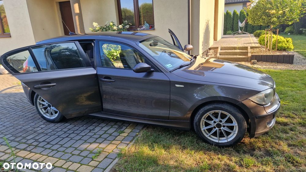 BMW Seria 1 118d - 3