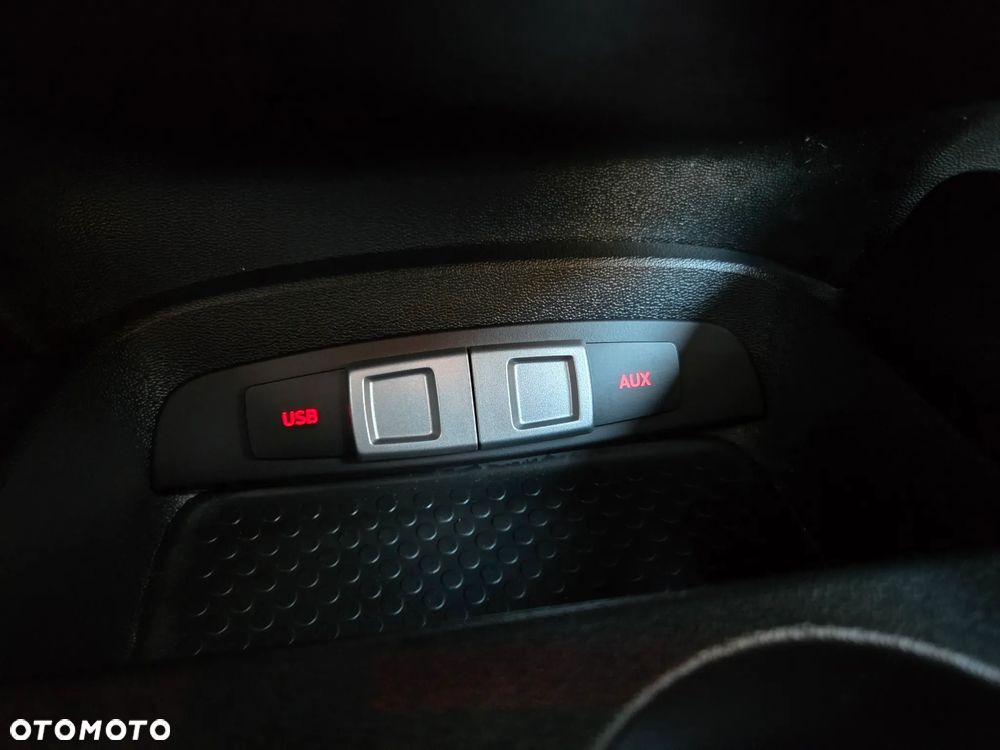 Seat Leon 1.2 TSI Ecomotive Reference Copa - 23