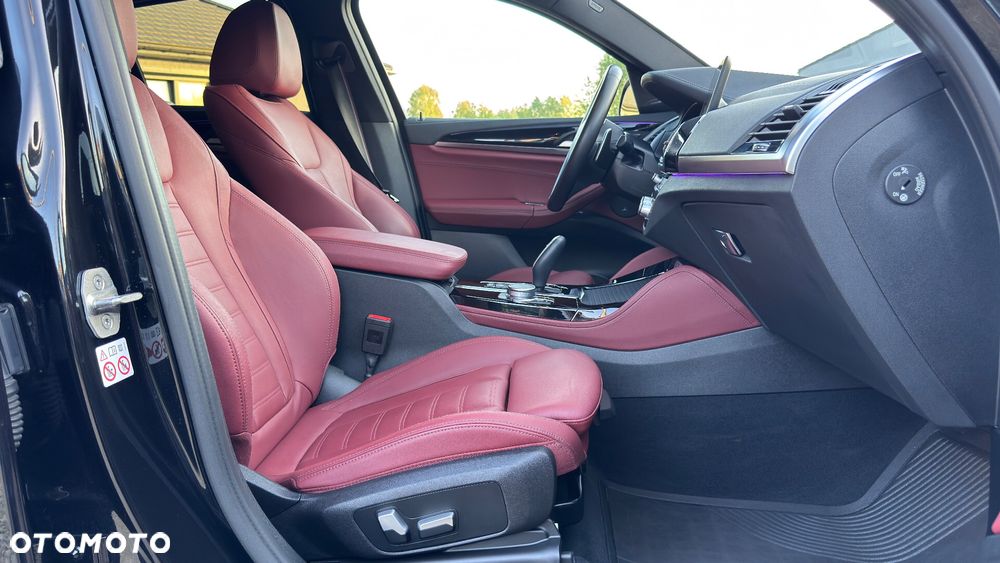 BMW X4 xM40i - 11