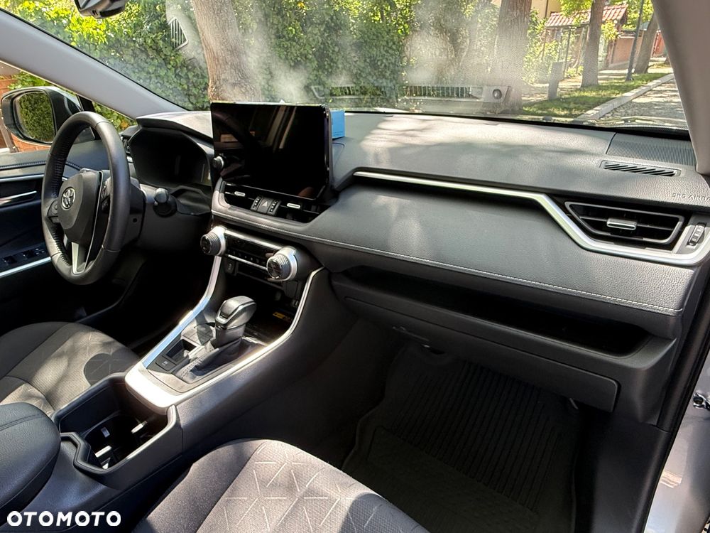 Toyota RAV4 2.5 Hybrid Comfort 4x2 - 6