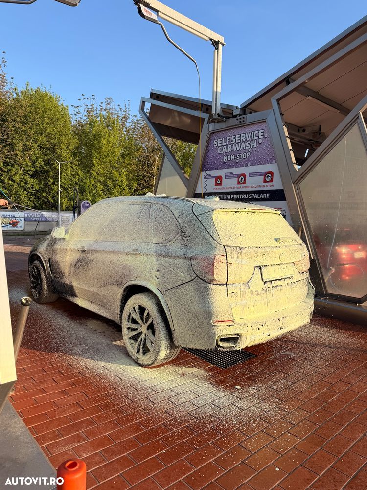 BMW X5 xDrive30d - 12