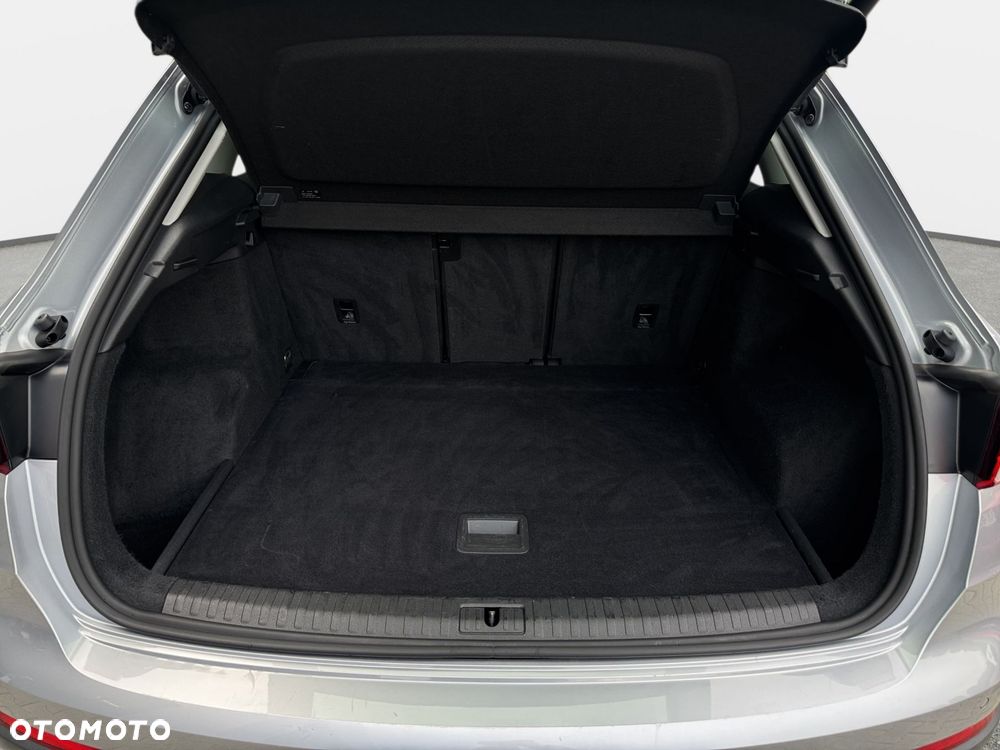 Audi Q3 2.0 TDI S tronic - 24