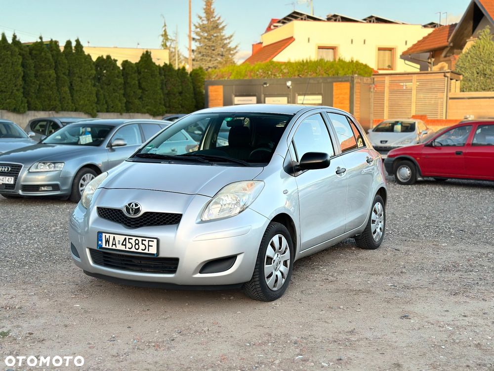 Toyota Yaris - 3