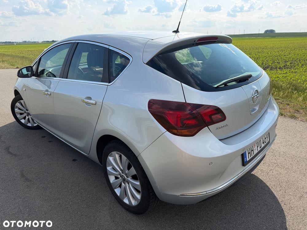 Opel Astra 1.4 Turbo - 28