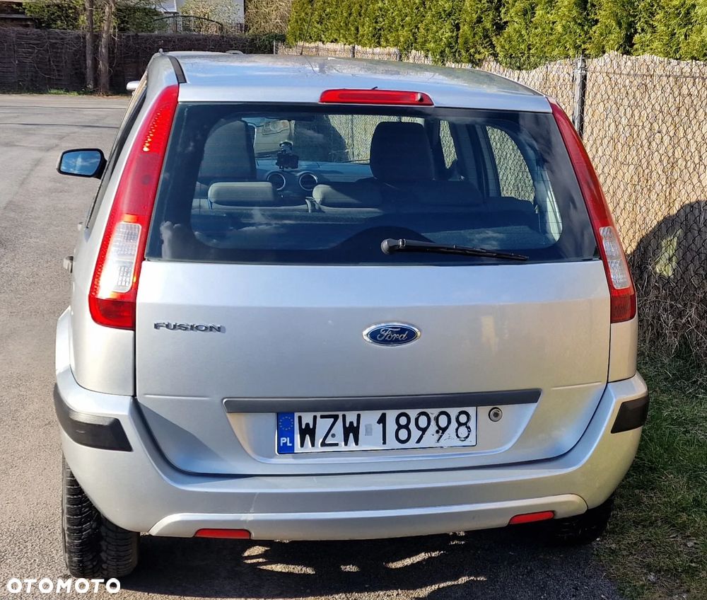 Ford Fusion 1.4 Trend - 6