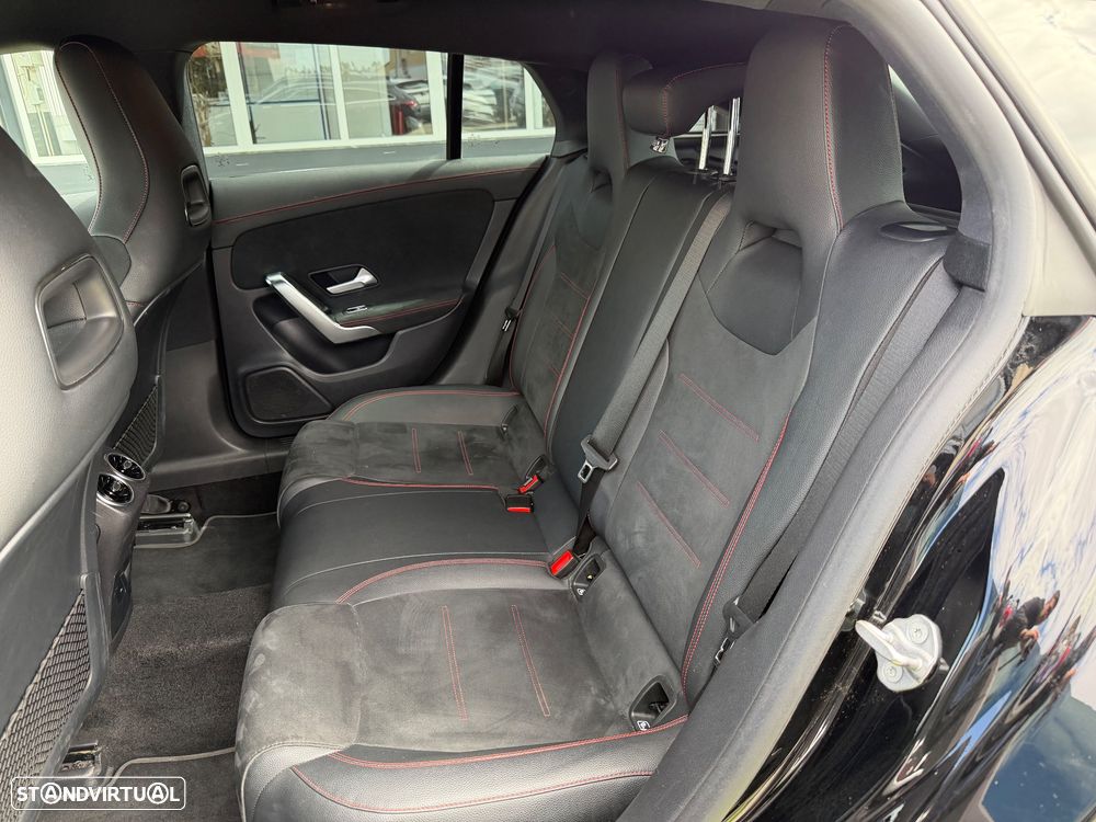 Mercedes-Benz CLA 220 d Shooting Brake AMG Line Aut. - 18