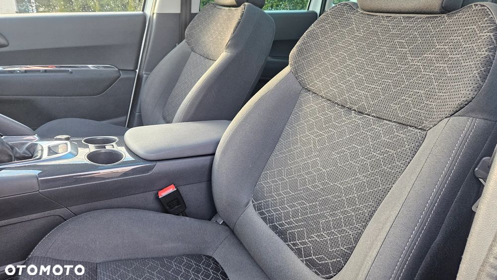 Peugeot 3008 155 THP Active - 37
