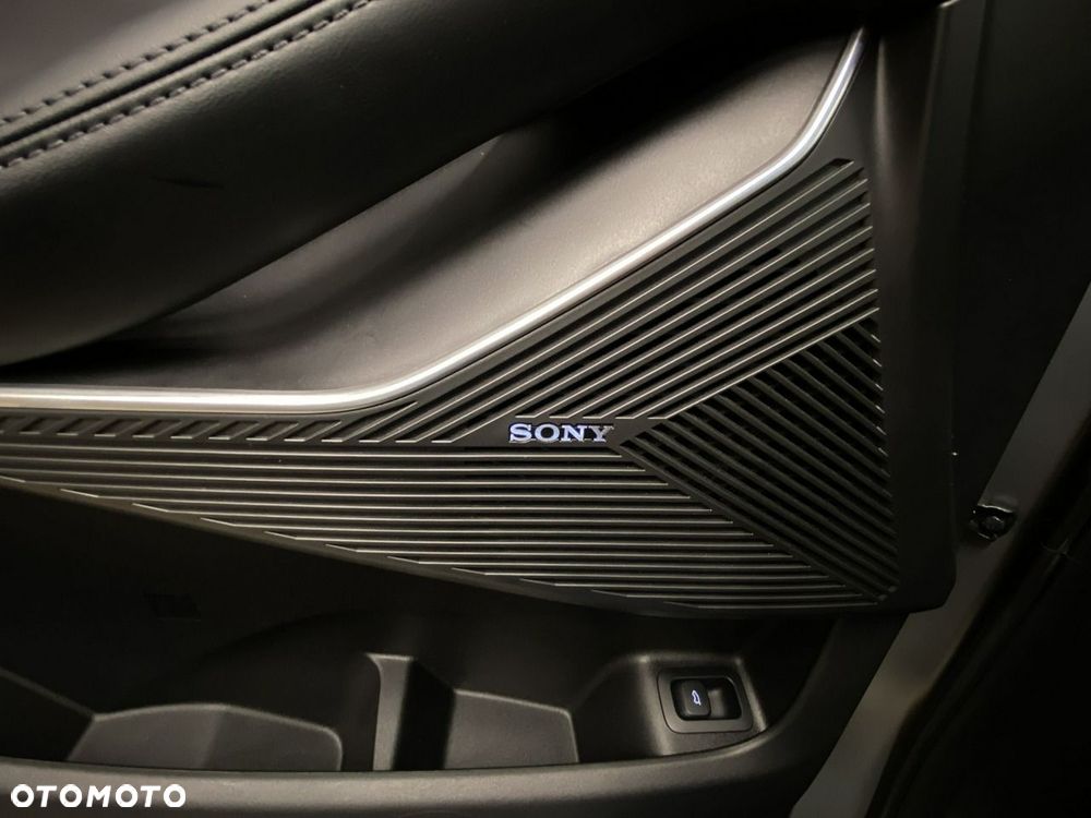 Omoda 9 1.5 Super Hybrid Exclusive AWD - 37