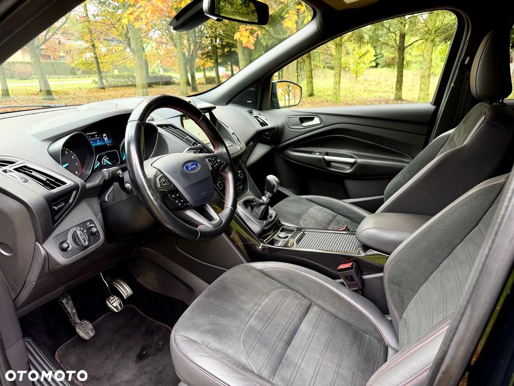 Ford Kuga 1.5 EcoBoost FWD ST-Line Black ASS GPF - 19