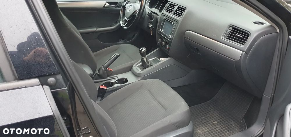 Volkswagen Jetta 2.0 TDI DPF BMT Comfortline - 12