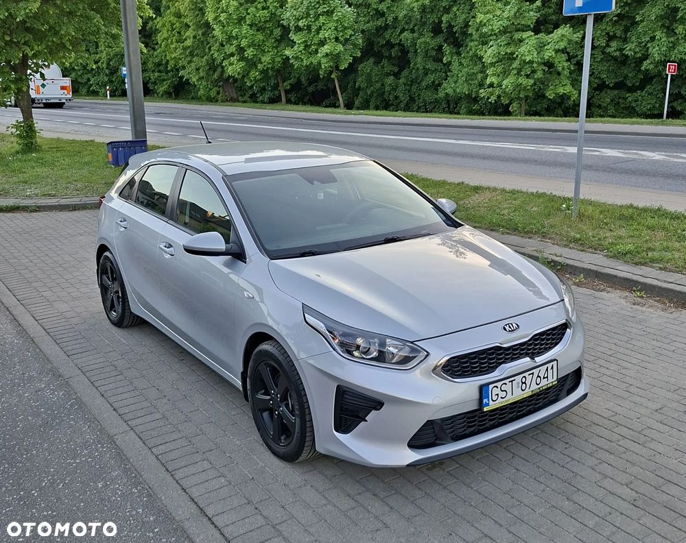 Kia Ceed - 8