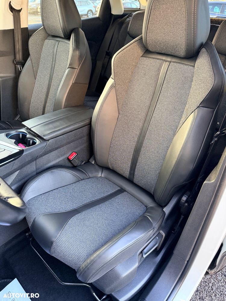 Peugeot 3008 HDi 115 Allure - 13