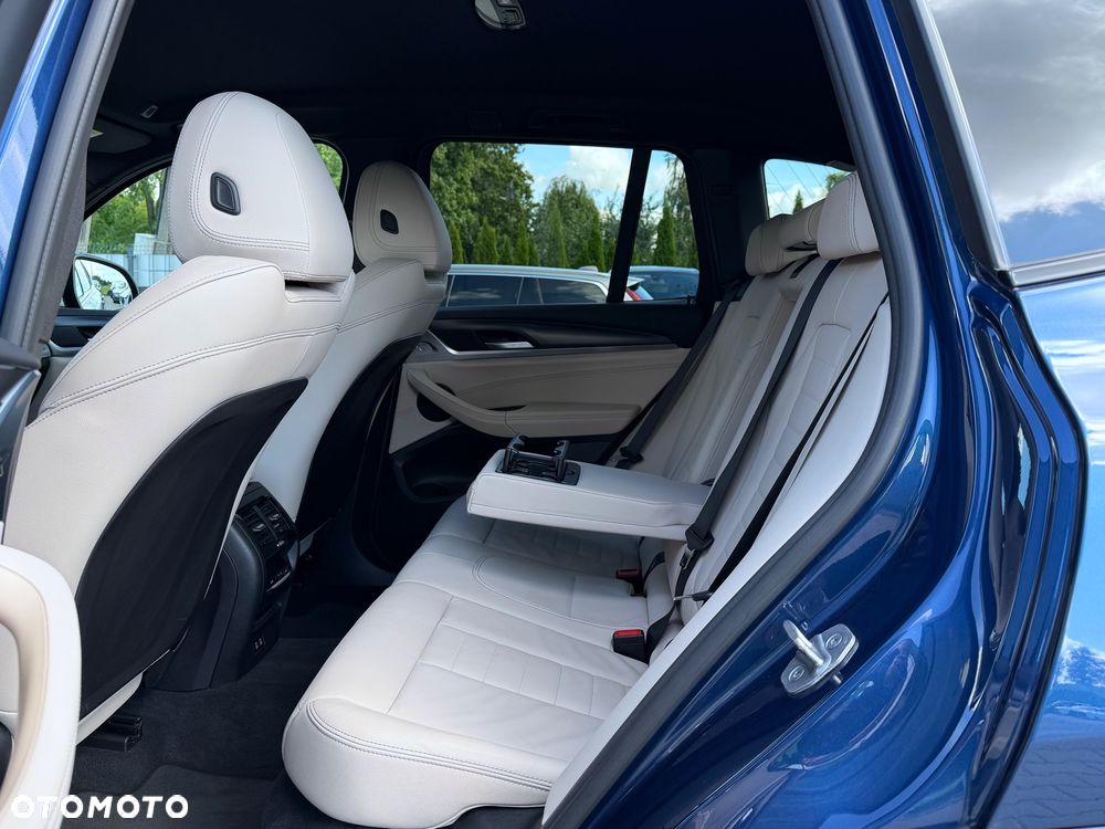 BMW X3 xDrive30e M Sport - 35