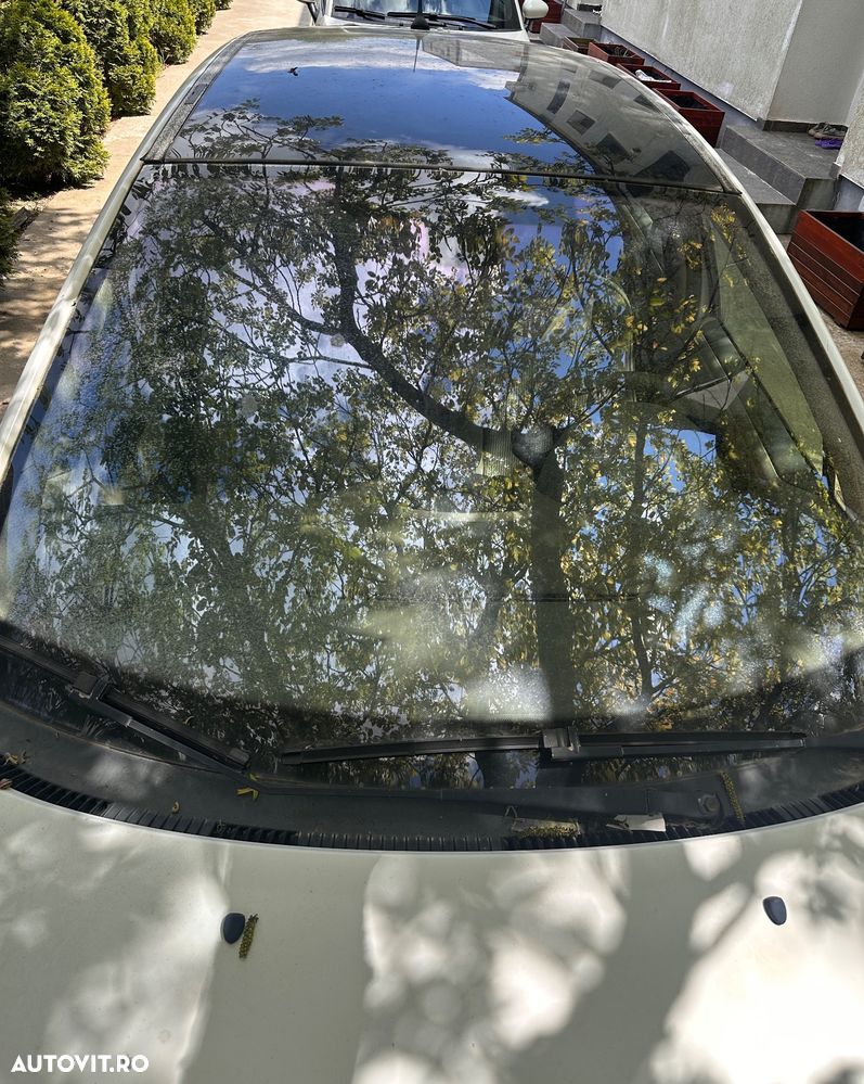 Peugeot 207 1.6HDI Premium - 3