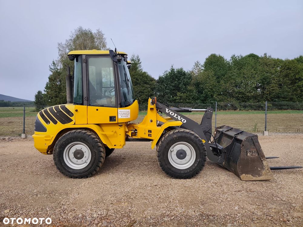Volvo L30/4x4/Łyżka-Widły/2008Rok/ - 2