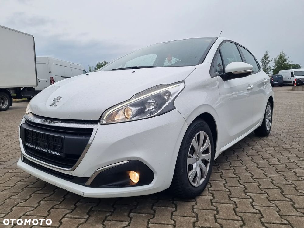 Peugeot 208 - 2