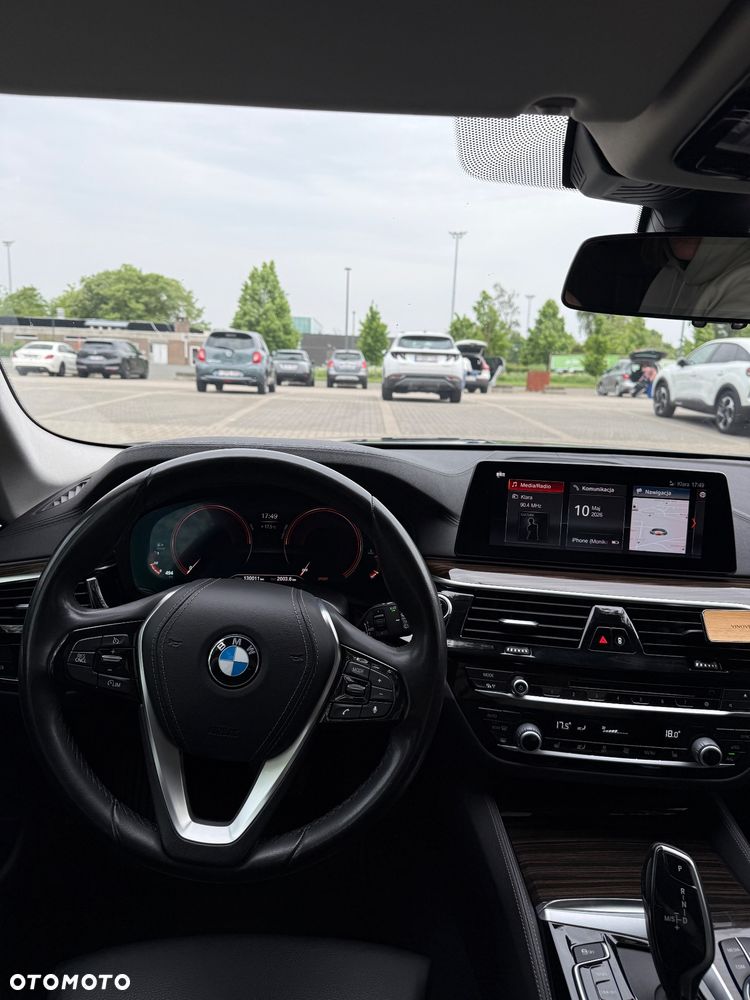 BMW Seria 5 518d Luxury Line - 4