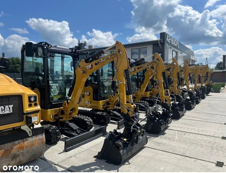 Caterpillar 249D3 - 33