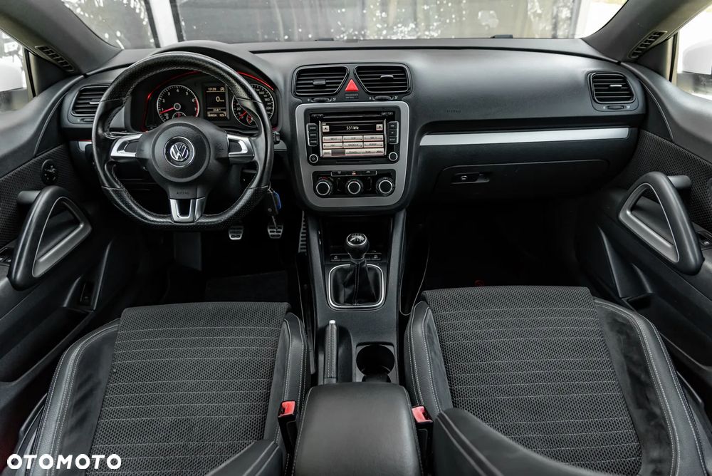 Volkswagen Scirocco 1.4 TSI Match - 30