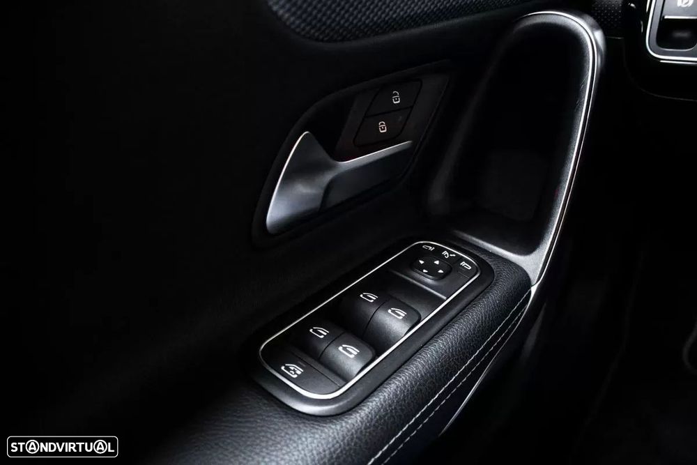 Mercedes-Benz A 180 d Business Solutions - 17