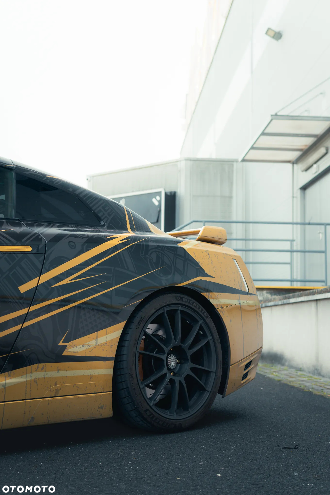 Nissan GT-R Black Edition - 6