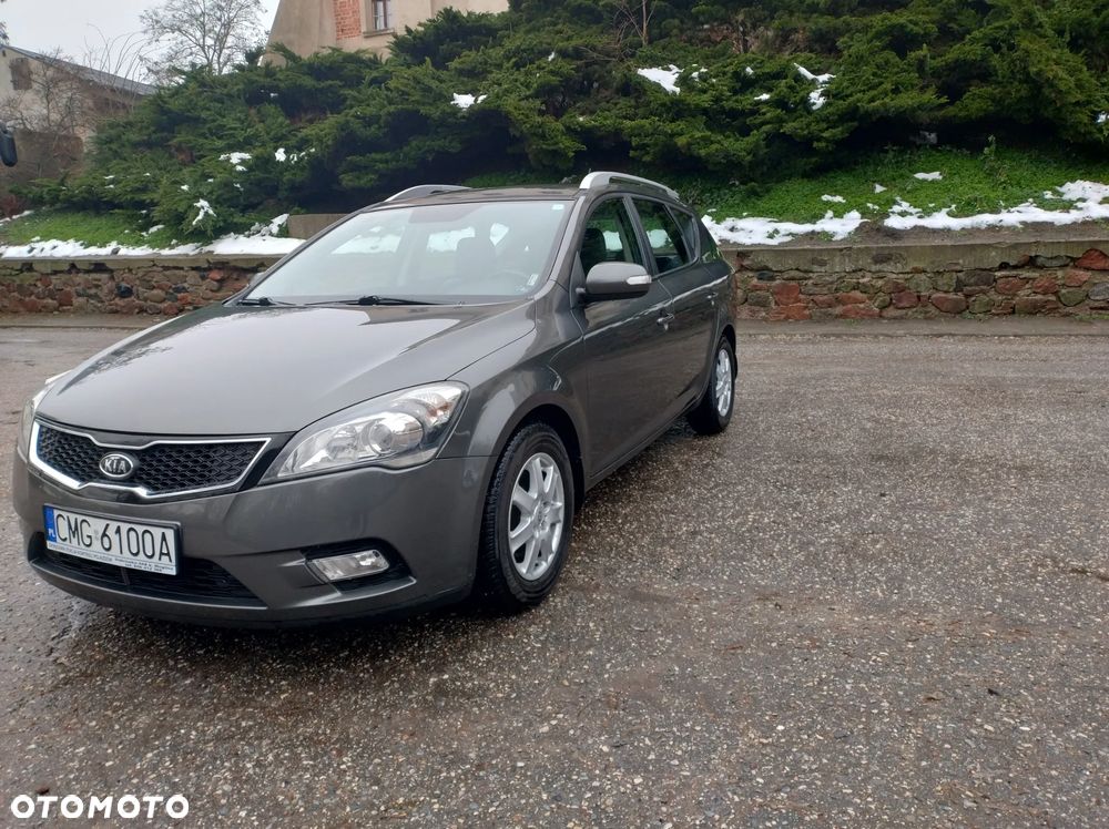 Kia Ceed 1.6 Crdi Comfort + - 2