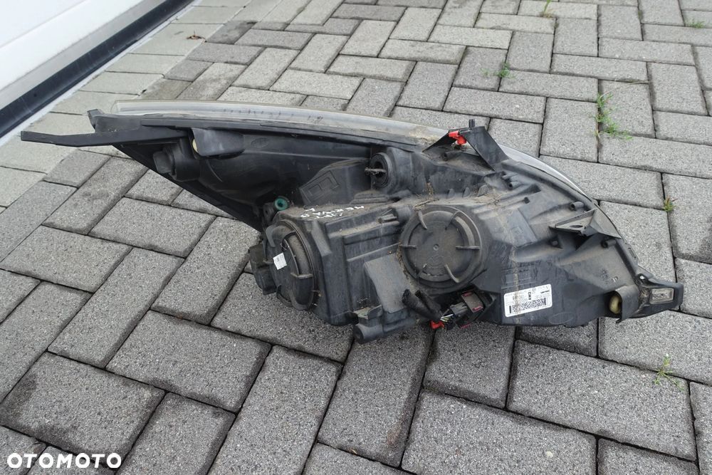 LAMPA LEWY PRAWY PRZÓD MERIVA B LIFT 14r.- - 10