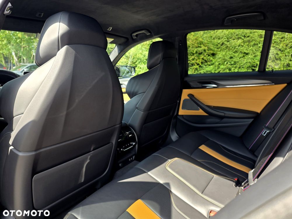 BMW M5 Competition - 23