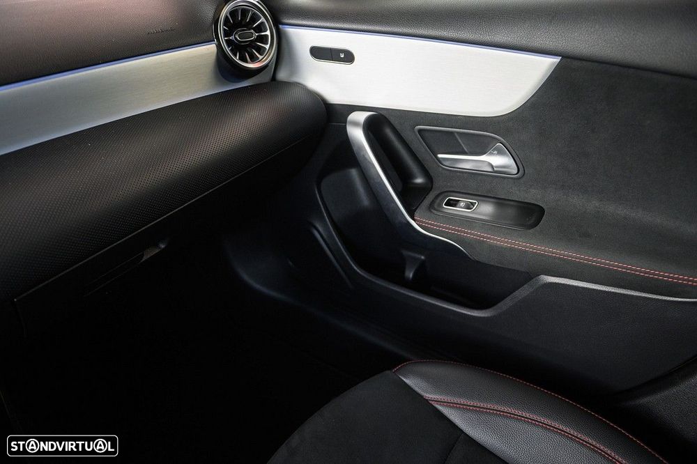 Mercedes-Benz A 250 e AMG Line - 36