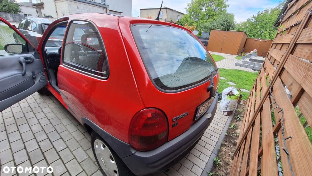 Opel Corsa - 4