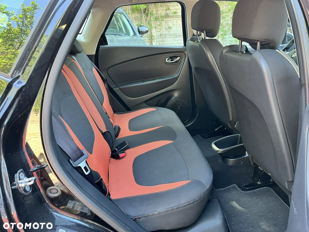 Renault Captur - 24