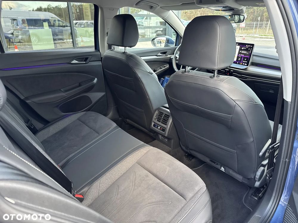 Volkswagen Golf - 16