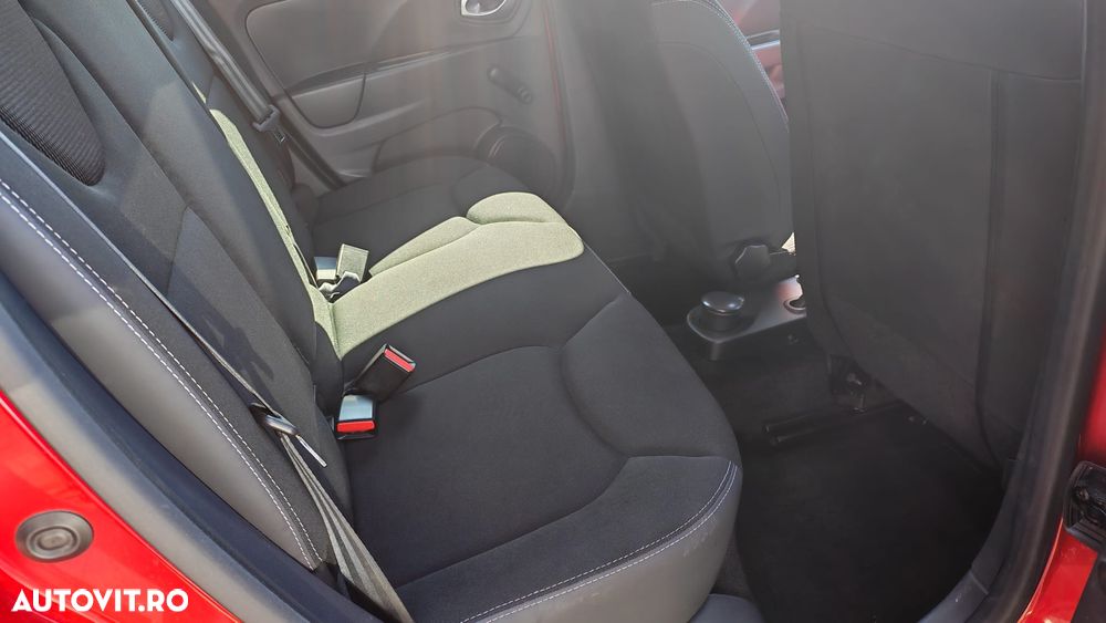 Renault Clio TCe Life - 9